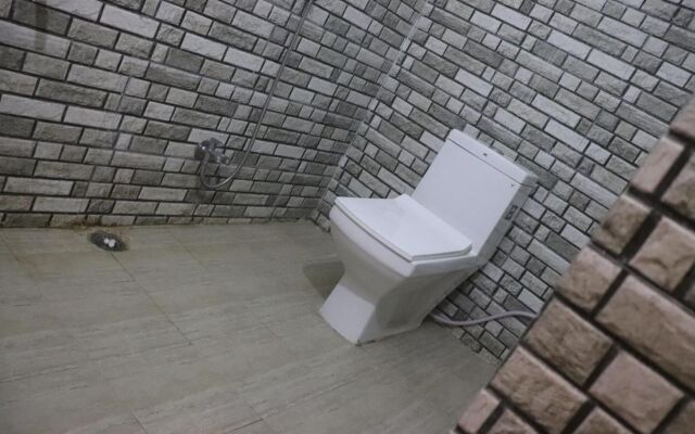 FabHotel Bodhi Vihar