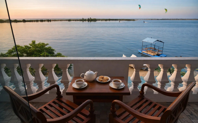 Dinuda Lagoon Resort