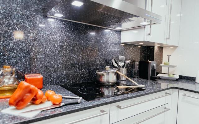 Hauzify I Apartament Marina