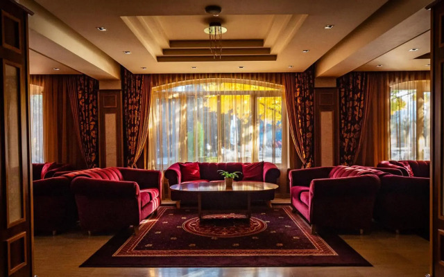 Spa Hotel Dvoretsa