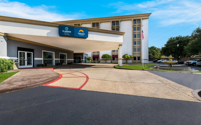 Suburban Studios San Angelo near Convention Center