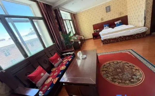 Nuo Bu Cang Hotel