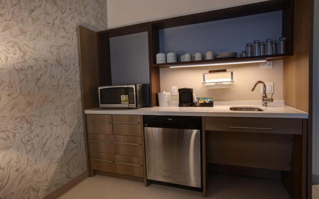 Home2 Suites by Hilton Charlotte Uptown, NC