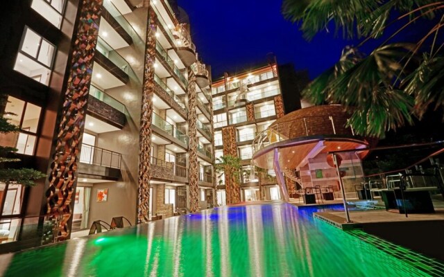 Emerald Terrace Patong by Chattha