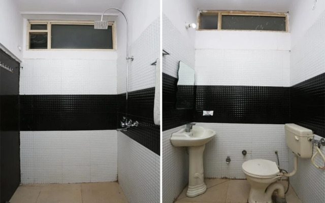 Taj Guest House By OYO Rooms