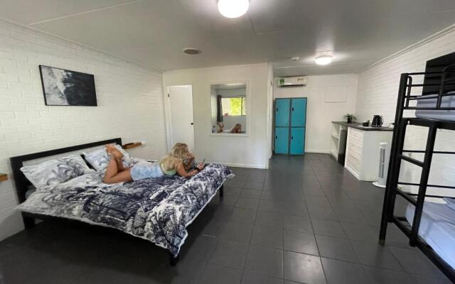 Nomads Noosa Backpackers Hostel