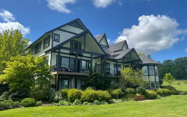 The Setting Inn Willamette Valley