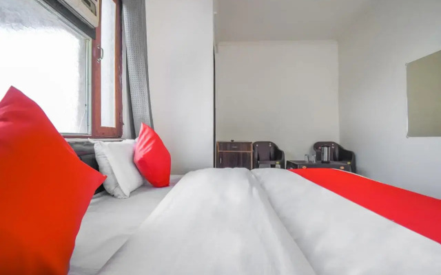 Oyo Flagship 71698 Gangotri Guest House