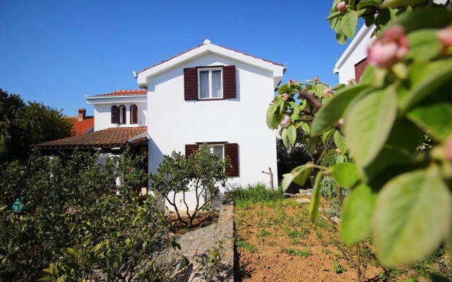 Uzlu - Close to the sea & Relaxing - H