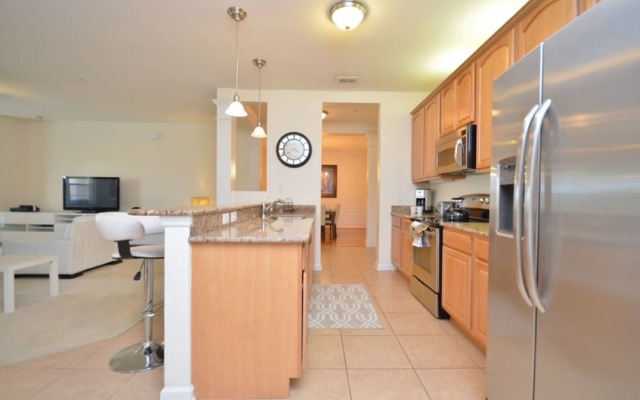 Vista Cay Three-bedroom