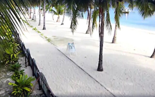 Malapascua Beach and Dive Resort
