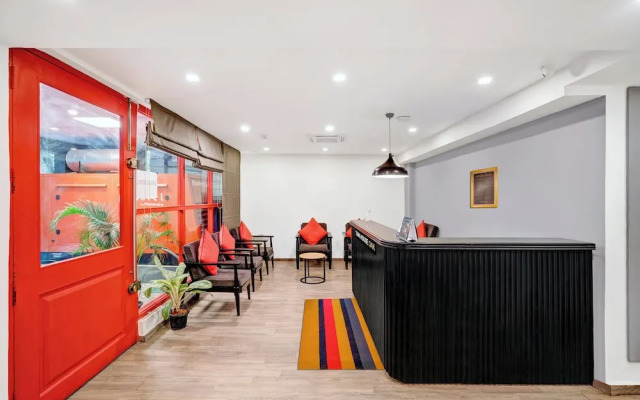Hotel Woodland Suites Near Delhi Airport