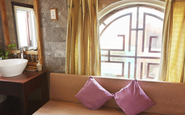 Hoi An Pho Library Hotel