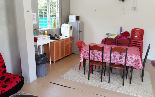 Spice Arena Bungalow Hostel