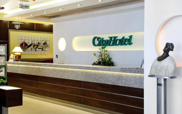 City Hotel