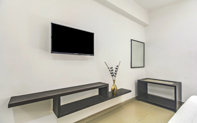 Super OYO Townhouse OAK The Platinum Studio 50
