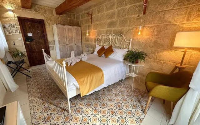 Ta Gilarda Boutique Living