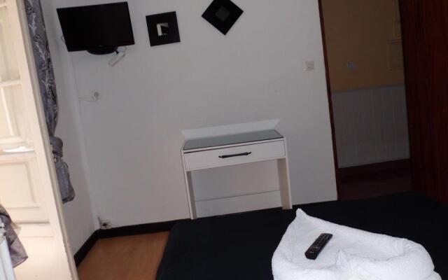 Hostal Lima