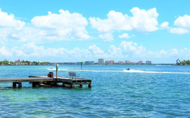 Treasure Island Luxury Intercoastal Home (745)