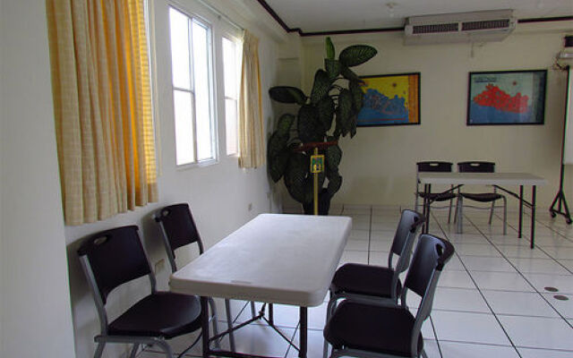 Hotel Villa Serena San Benito