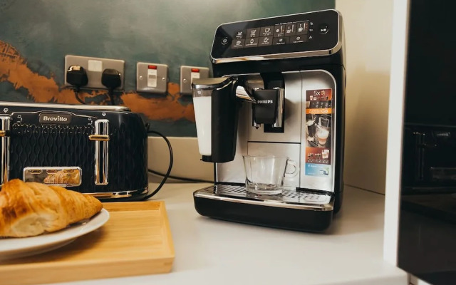 The Quarter by Warren Collection