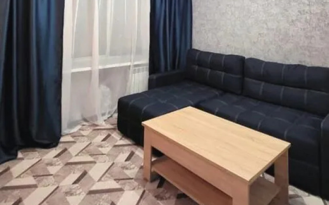 Апартаменты Лакшери на пр-де Котульского, д. 19