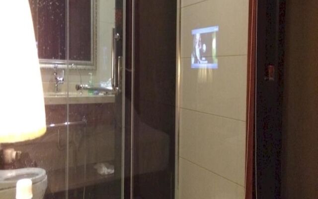 The Hangzhou Thunder Jingda Hotel