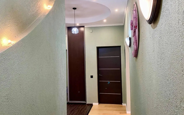 Апартаменты на улице Меридианная 1