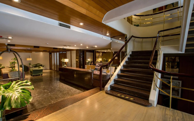 Hotel Solans Carlton