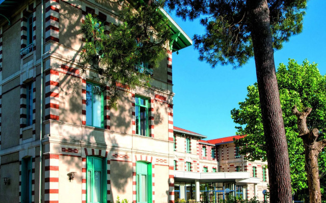 Résidence de Tourisme Vacances Bleues Villa Régina