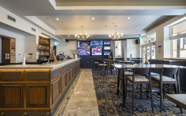 Nightcap at Pymble Hotel
