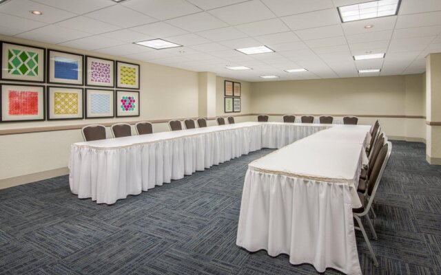 HI Express El Paso Downtown by IHG