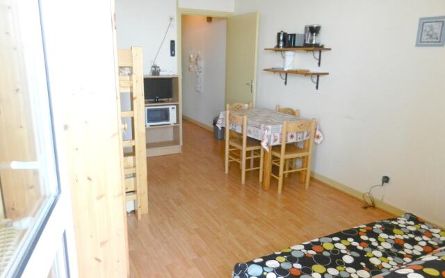 Studio in Allevard, With Wonderful Mountain View, Pool Access, Furnish