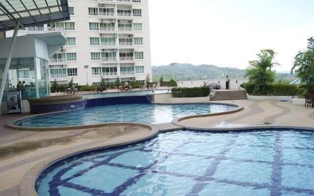 YYK 1Borneo Condominium