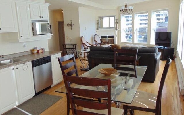 The Rendell Shea Manor