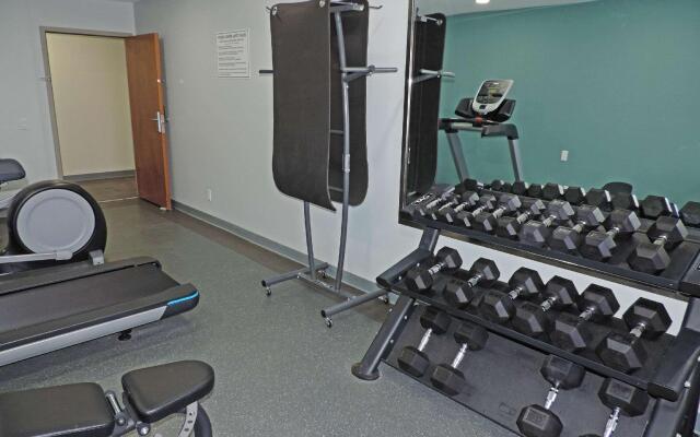 MainStay Suites Clarion, PA near I-80