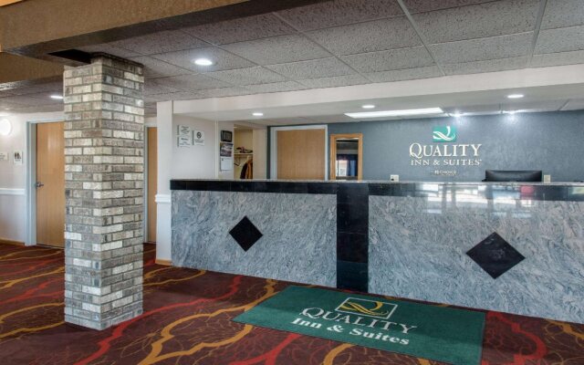 Lexington Inn and Suites