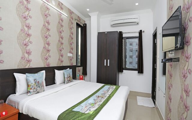 OYO 10214 Hotel Westwood INN