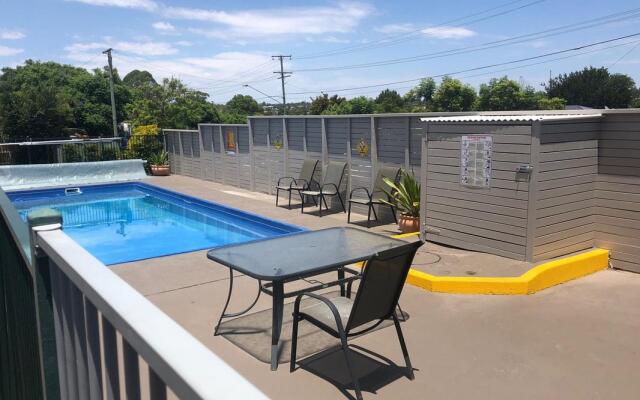 Allan Cunningham Motel