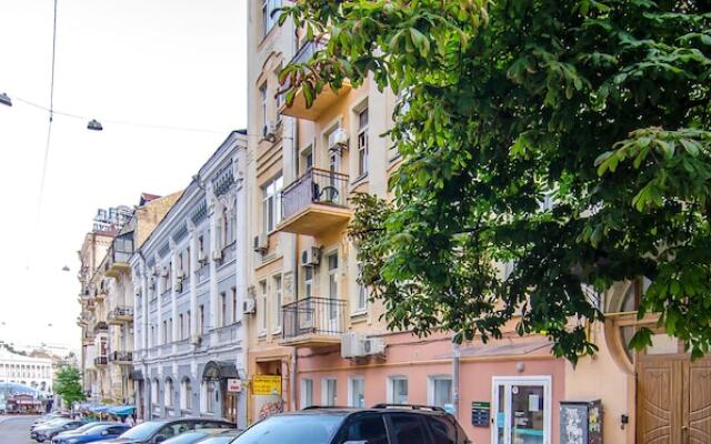 Апартаменты в Киеве на площади Независимости Rent Kiev