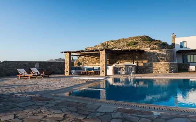 Mykopetra Villas