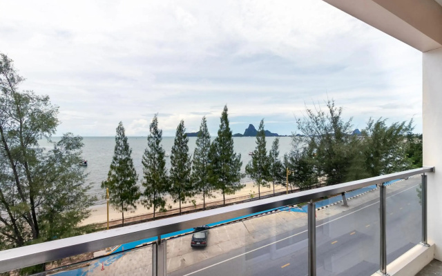 GoldenBeach Boutique Resort