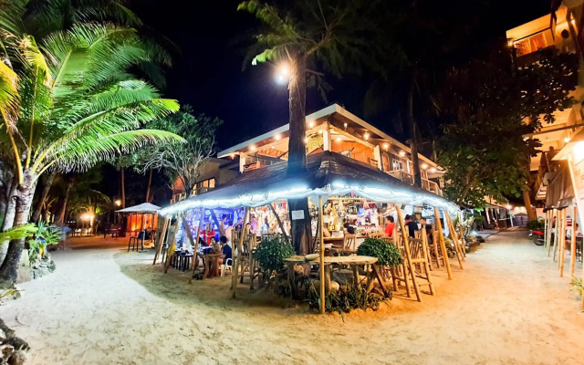 CocoLoco Boracay Beach Resort