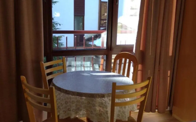 Apart Hotel Flora Residence - Clover Building Flat 09