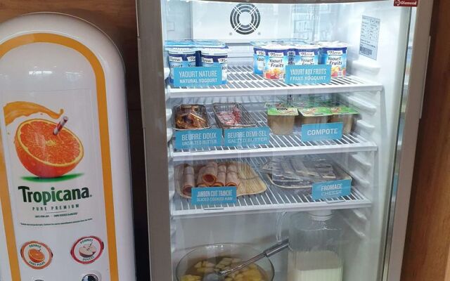 Kyriad Direct Martigues