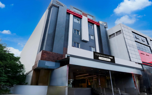 Super Townhouse Oak Madhapur Nera Regency