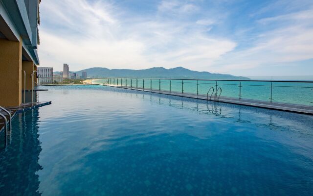 Muong Thanh Luxury Da Nang Hotel