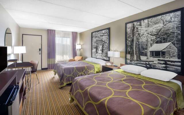 Super 8 by Wyndham Knoxville North/Powell