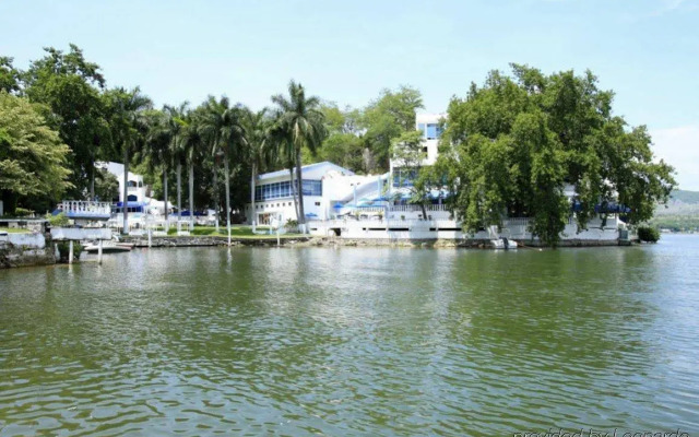 Hotel Villa Bejar Tequesquitengo