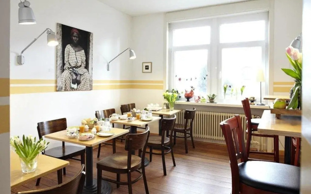 Ginkgo Hotel